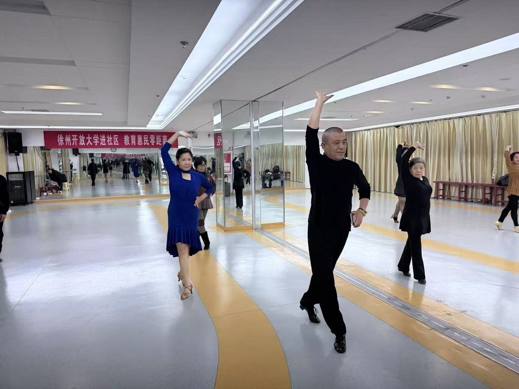 云龍區(qū)老年大學(xué)活動現(xiàn)場